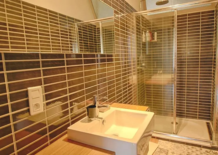 Le Kent Centre شقة